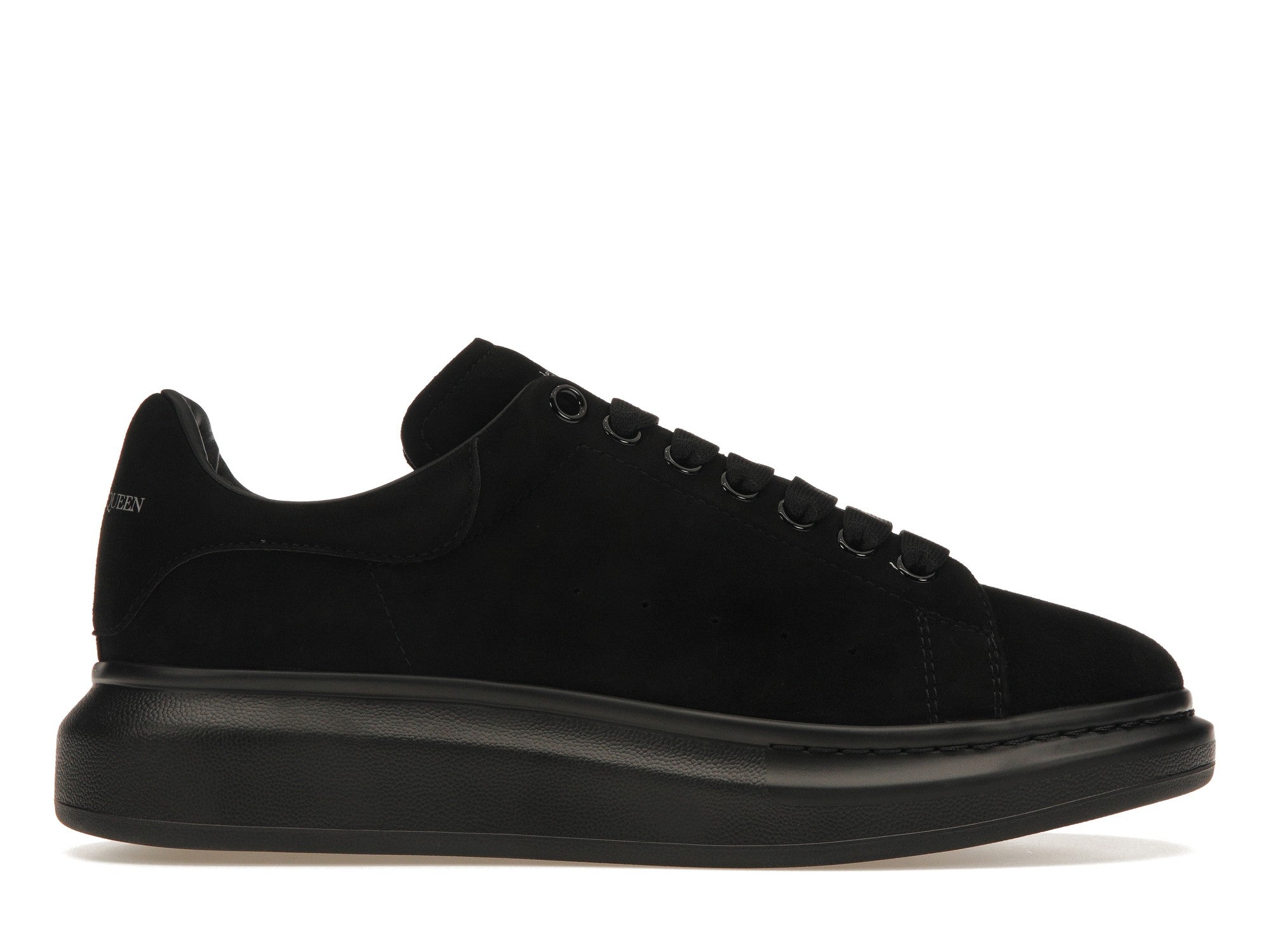 Alexander mcqueen all black sneakers deals