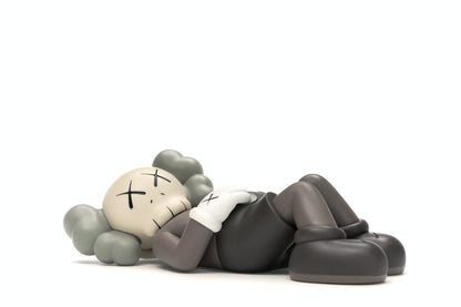 KAWS Holiday Japan Figurine en Vinyle Marron