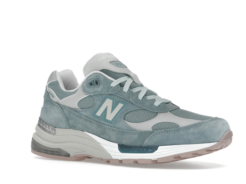 New Balance 992 MiUSA Kith Osaka Pack