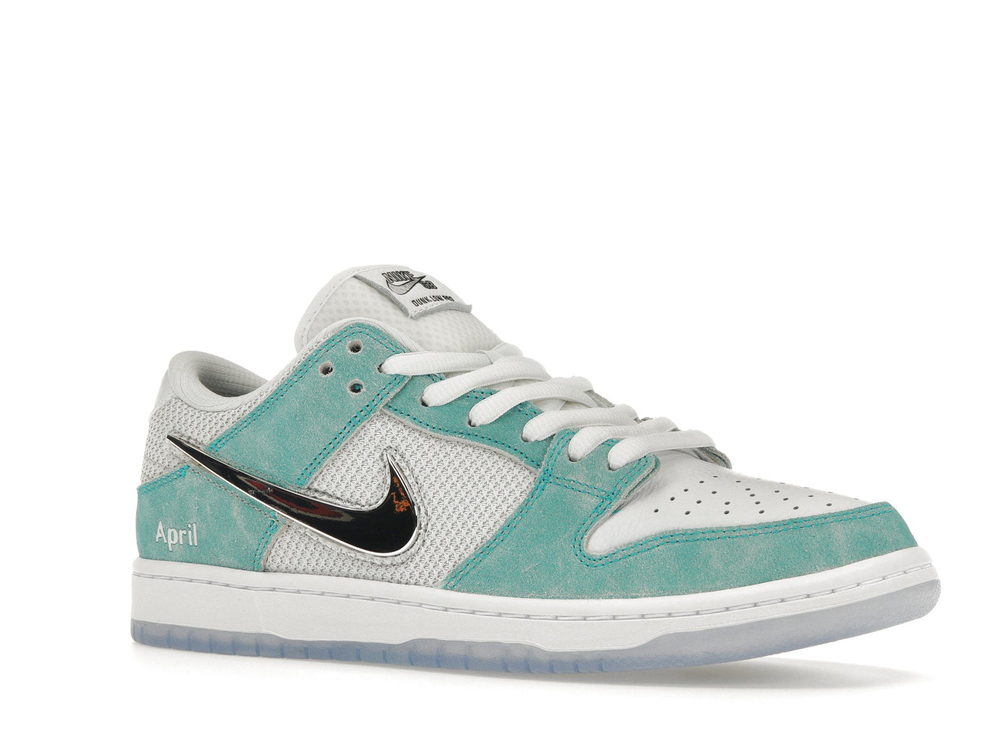 Nike SB Dunk Low Avril Skateboards