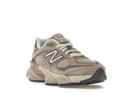 New Balance 9060 Driftwood Castlerock