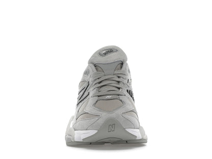 New Balance 9060 Silver Metallic Grey