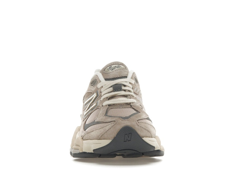 New Balance 9060 Driftwood Castlerock