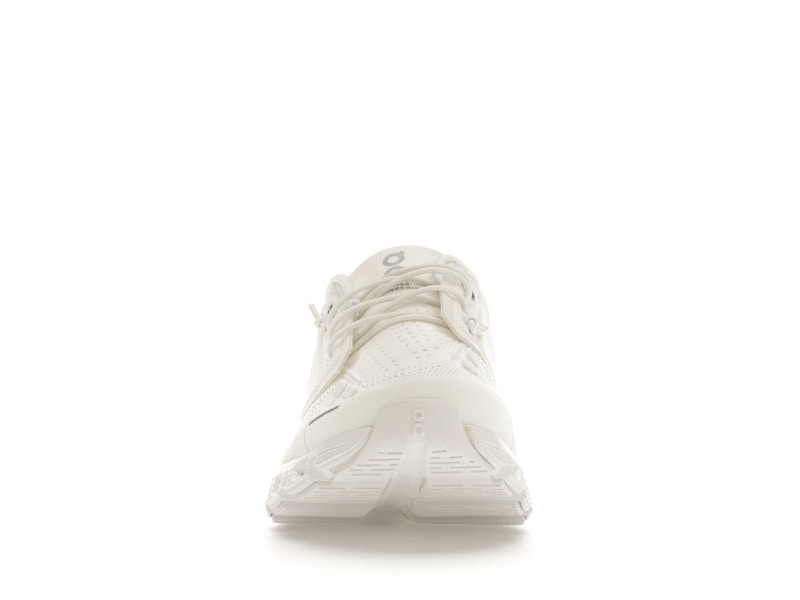 On Running Cloud 5 Undyed-White