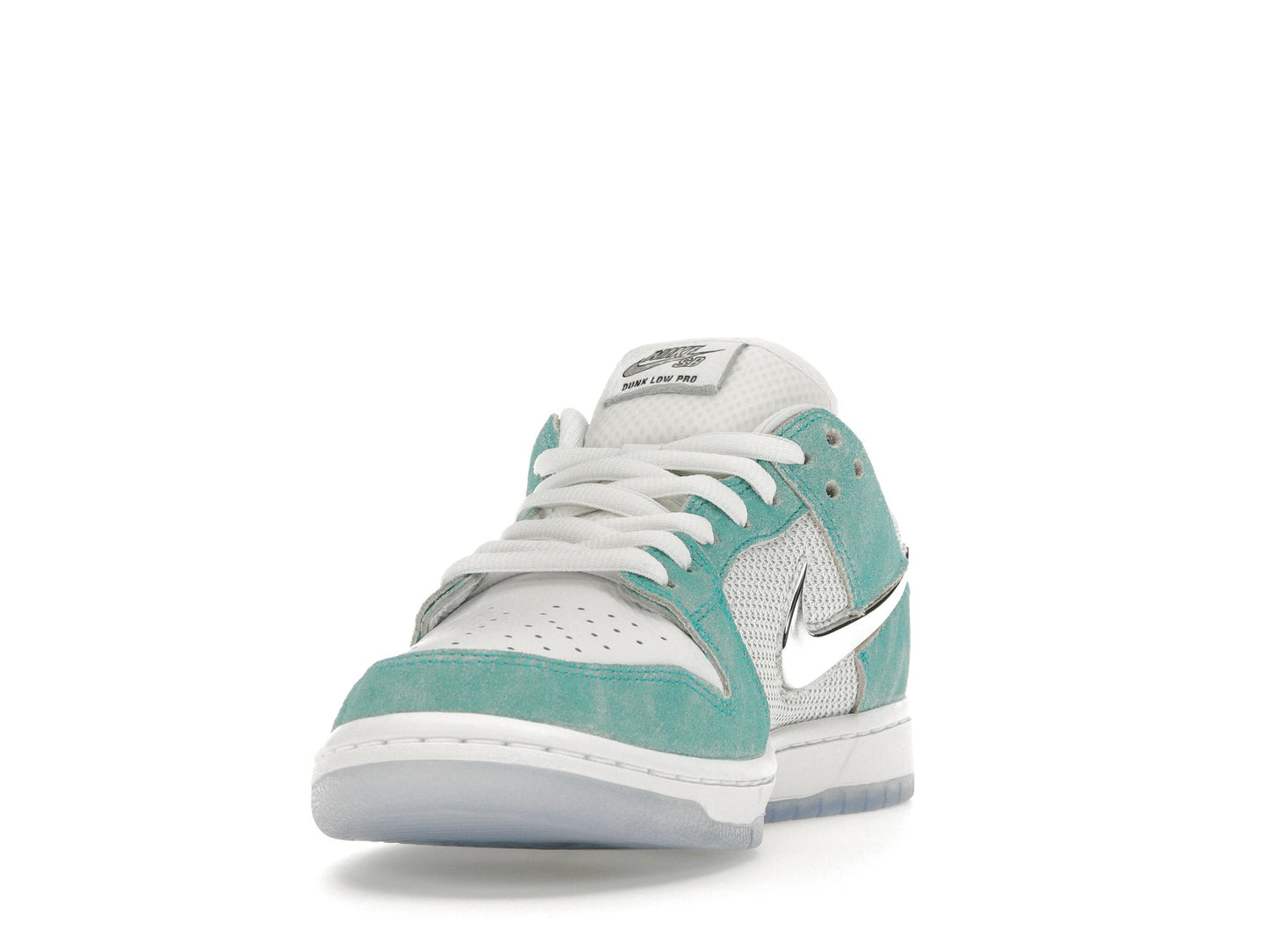 Nike SB Dunk Low Avril Skateboards