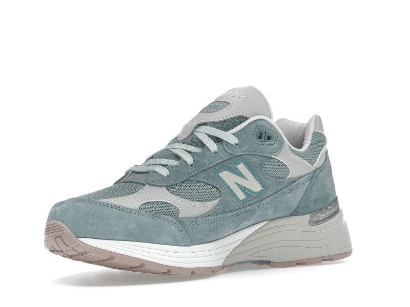 New Balance 992 MiUSA Kith Osaka Pack