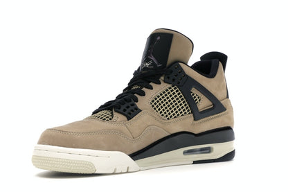 Jordan 4 Retro Fossil