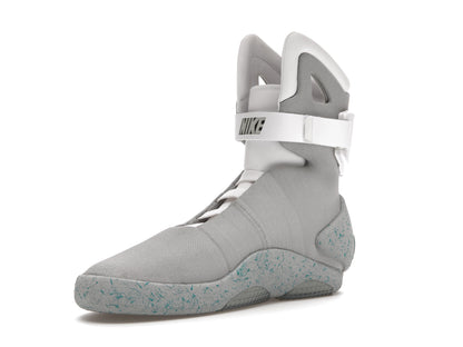 Nike MAG Back to the Future (2011)