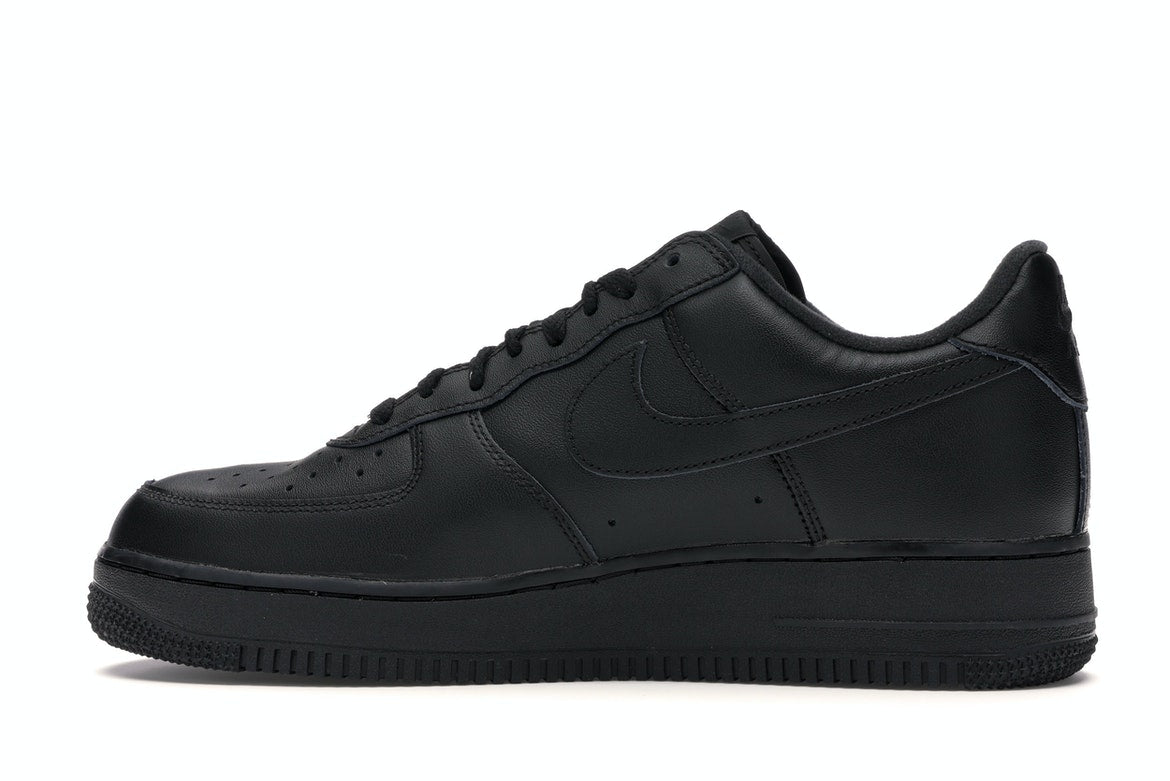 Nike Air Force 1 Low Supreme Black