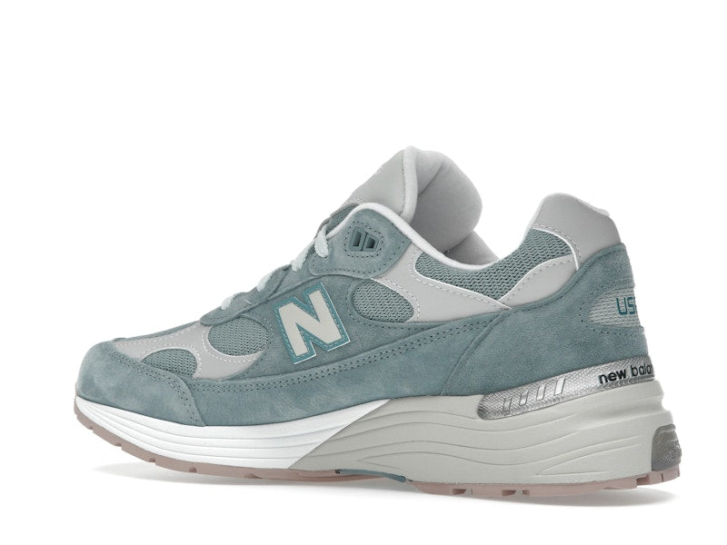 New Balance 992 MiUSA Kith Osaka Pack