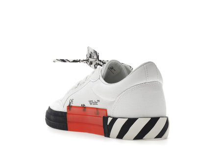 OFF-WHITE Toile Basse Vulcanisée Blanc Noir