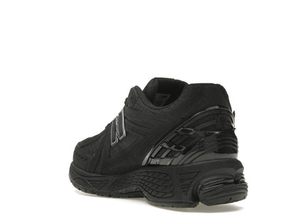 New Balance 1906R Cordura Black Magnet