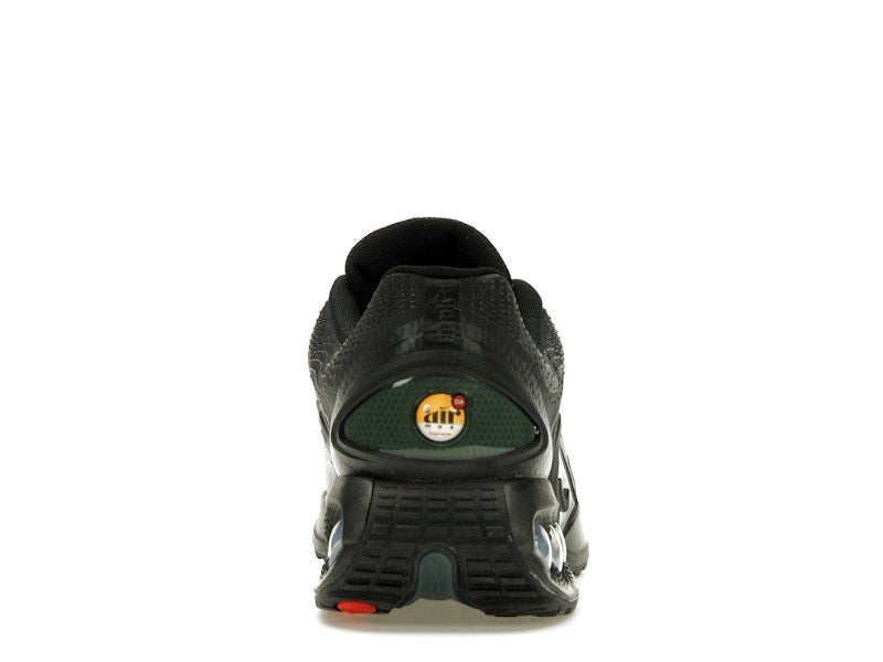 Nike Air Max Dn SP Supreme Black