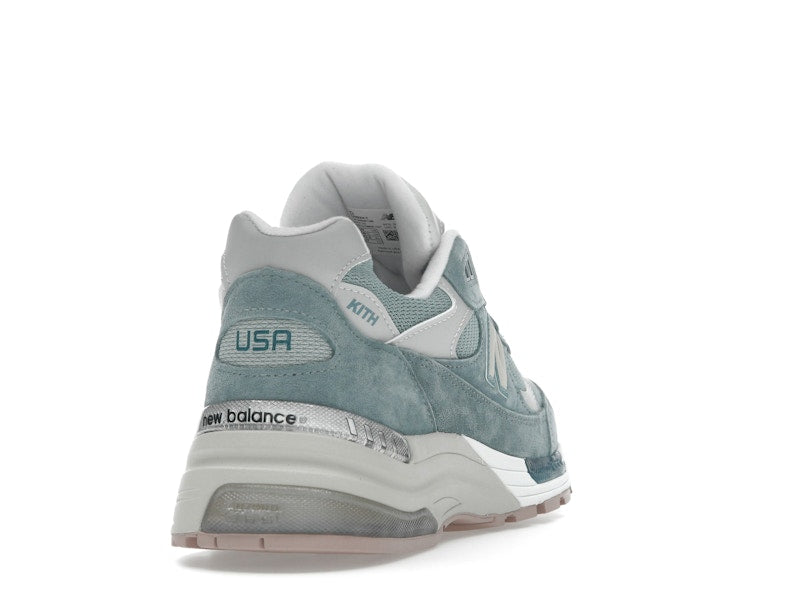New Balance 992 MiUSA Kith Osaka Pack