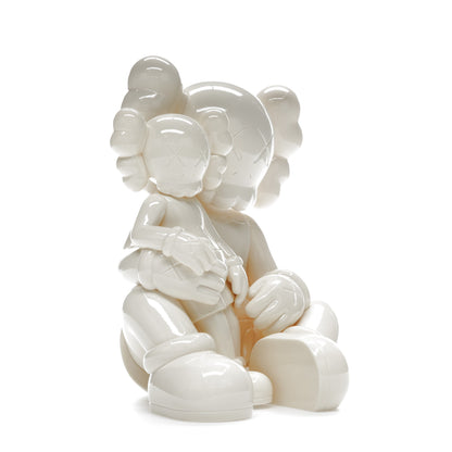 KAWS Holiday Changbai Mountain Figurine en vinyle Blanc neigeux