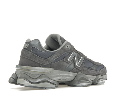 New Balance 9060 Magnet