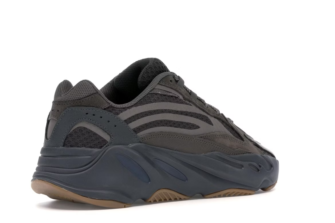 Adidas yeezy 700 v2 geode brown running shoes best sale