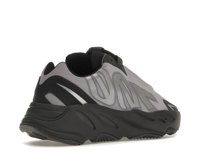 adidas Yeezy Boost 700 MNVN Géode