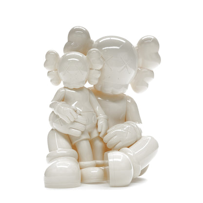 KAWS Holiday Changbai Mountain Figurine en vinyle Blanc neigeux