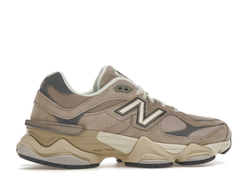 New Balance 9060 Driftwood Castlerock