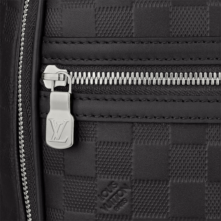 Louis Vuitton Michael Backpack NV2 Black